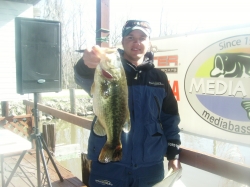 Click to view big_bass3.jpg